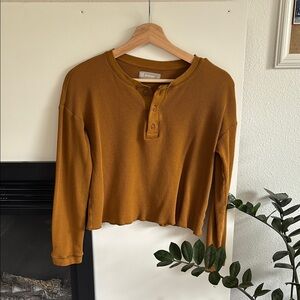 Everlane XS Mustard Long Sleeve Henley Top
